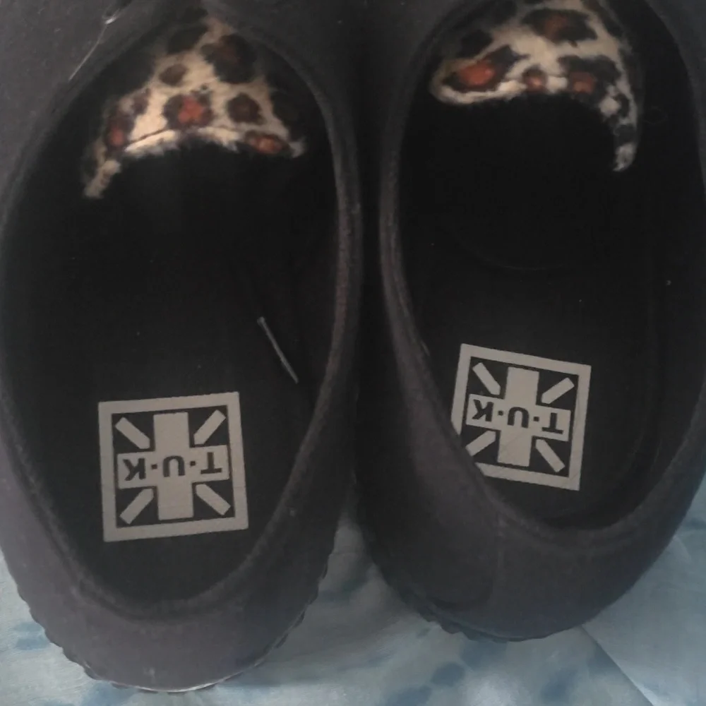 T.U.K Black & Leopard Tie Pointed Lace Up - Picture 5 of 8